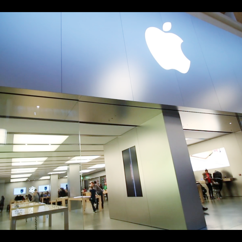 Apple-Store-Cardiff_1.png