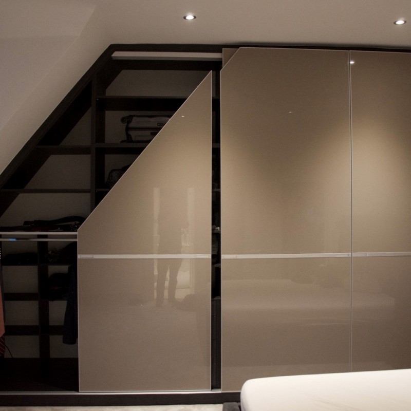 Bespoke_Lft._sliding_wardrobe.jpg